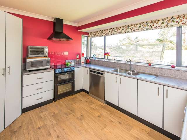 39 Kakaho Drive Tawhero_1