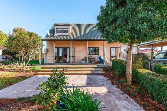 2/202 Taharepa Road Central_1