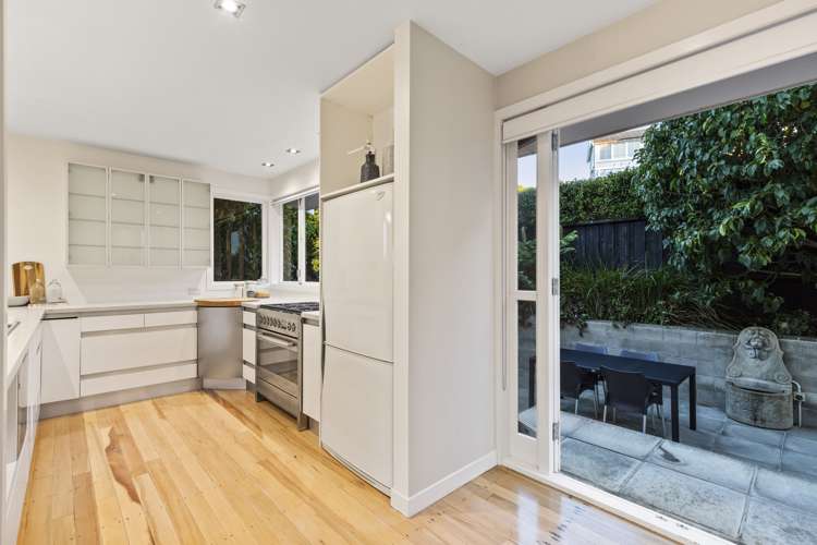 3/69 Bassett Road Remuera_15