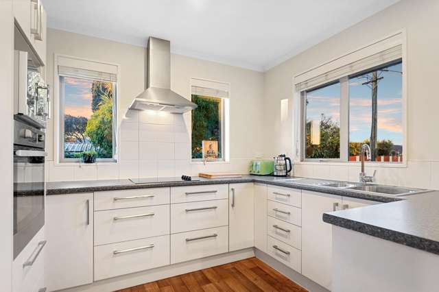 423 Bower Avenue Parklands_1