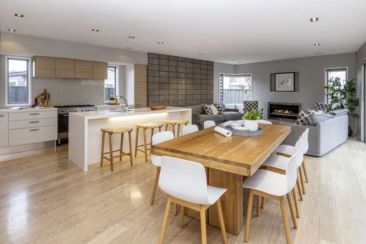 17 Hattaway Avenue Bucklands Beach_8