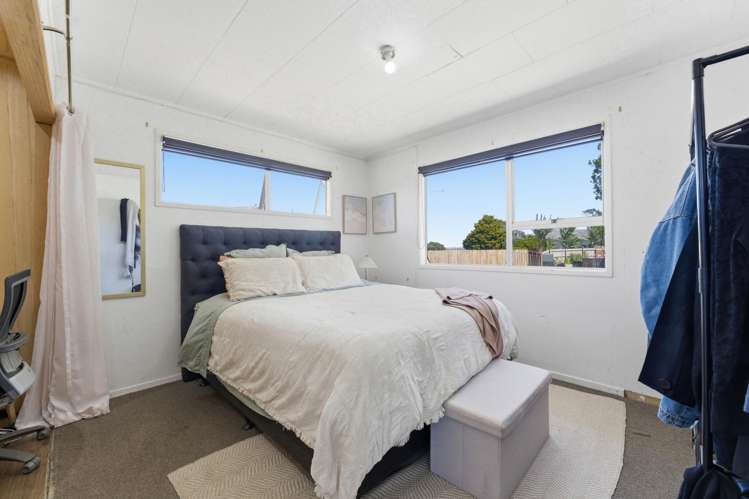 11 Ngatira Place Clendon Park_7