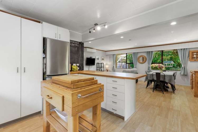 16 The Anchorage Waikawa_7