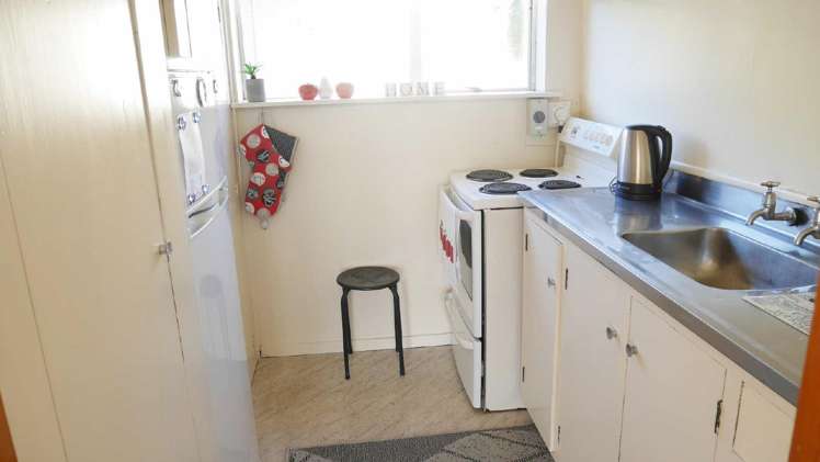 6/93 Racecourse Road Sockburn_1