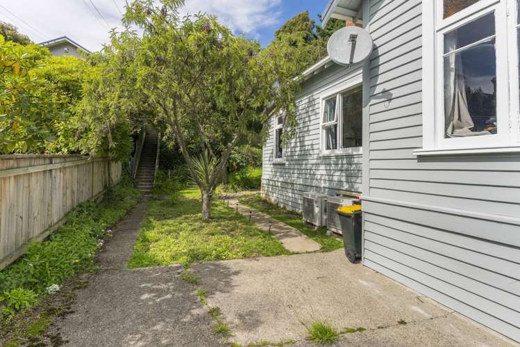 64 Hazel Avenue Caversham_7