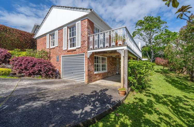 8 Pleasant Place Mellons Bay_25