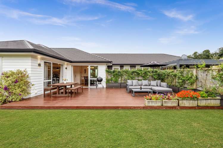 13 Otaota Way Flat Bush_25