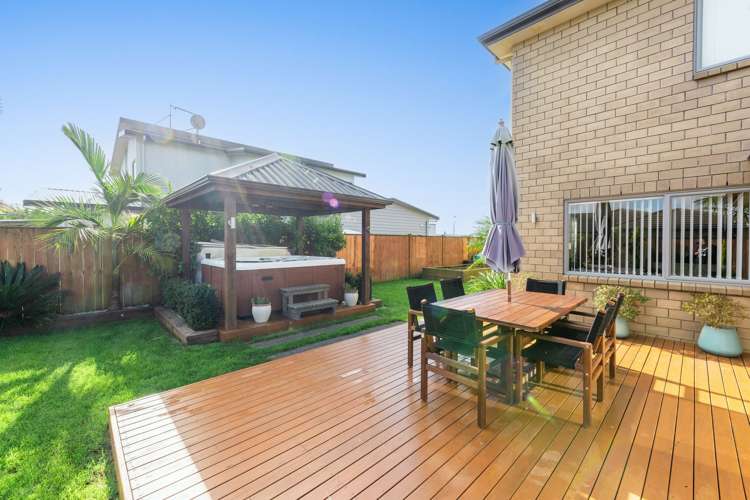 8 Scotsmoor Drive Wattle Downs_22
