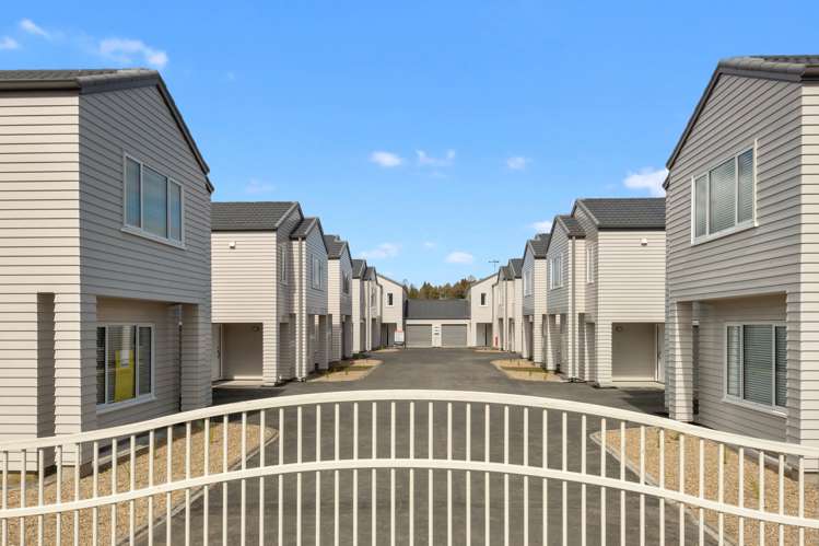 52d Fifth Avenue Enderley_15