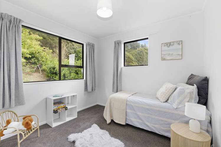 66 Castlerea Street Wainuiomata_19