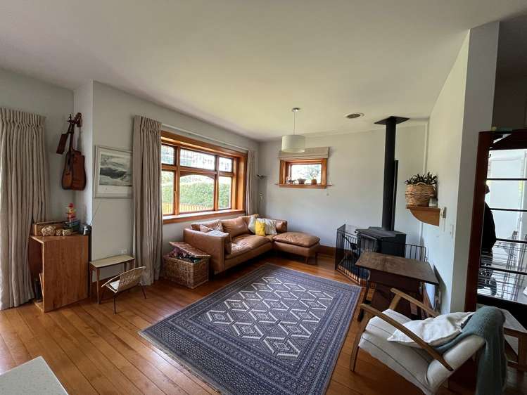 24 Birdwood Avenue Beckenham_4