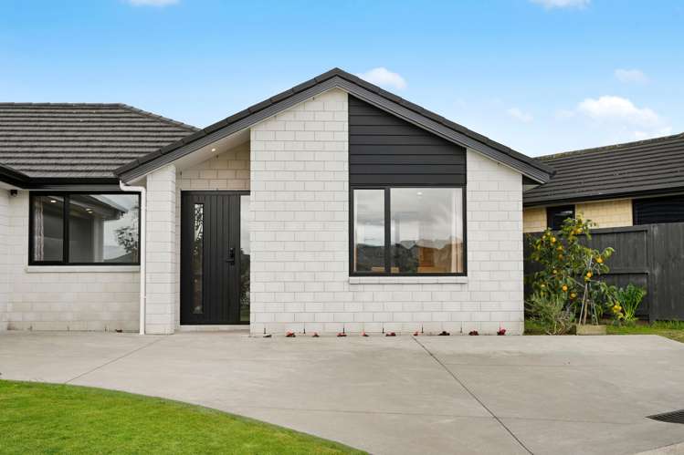 41 North Ridge Drive Rototuna North_1