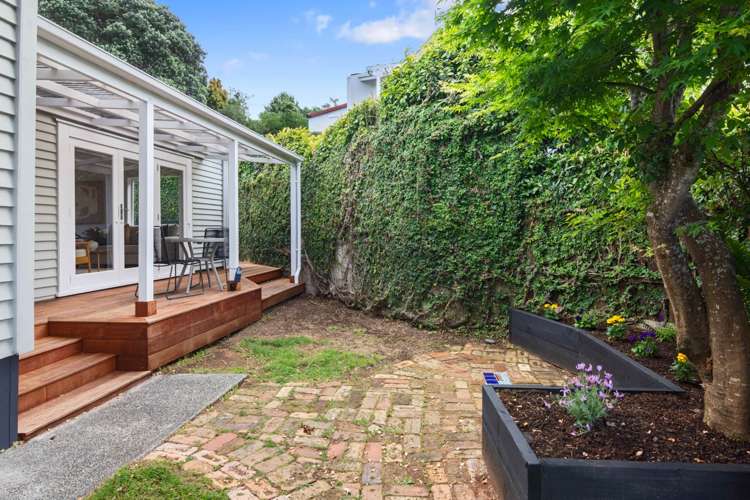 20/53 Vauxhall Road Devonport_24