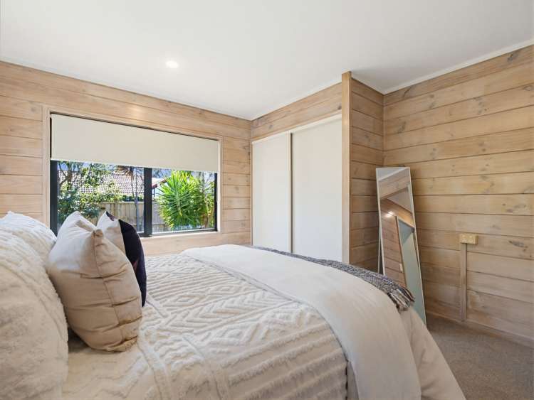 2/434 HBC Highway Orewa_9