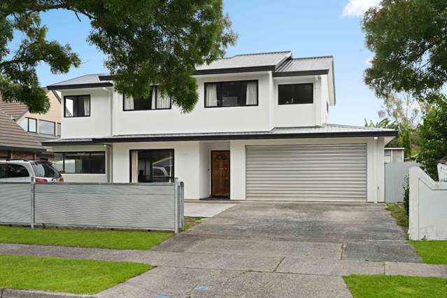 Stunning Five Bedroom in Popular Pukete