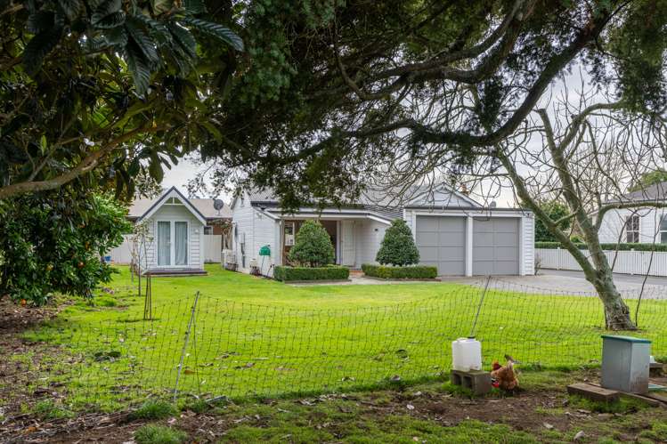 31 Naylor Street Hamilton East_11