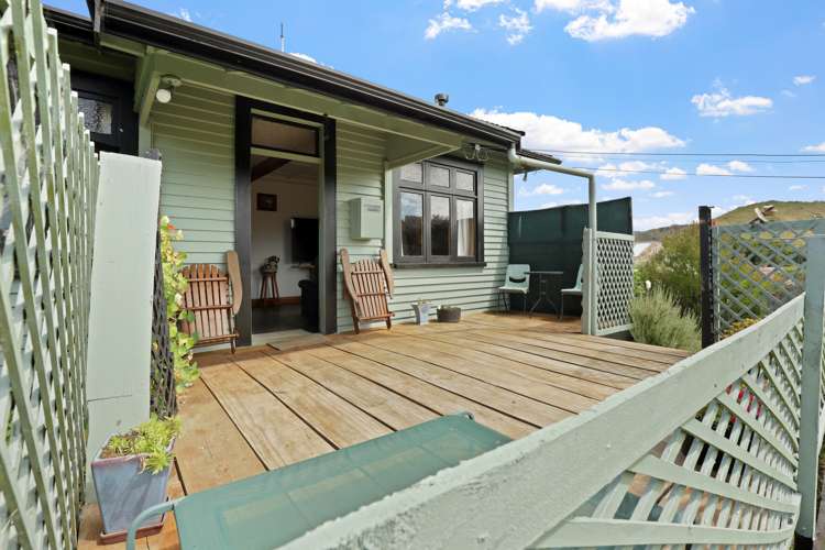 37 Taranui Street Ohura_12
