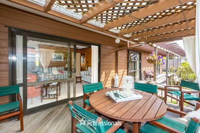 10 Laredo Grove Totara Park_1