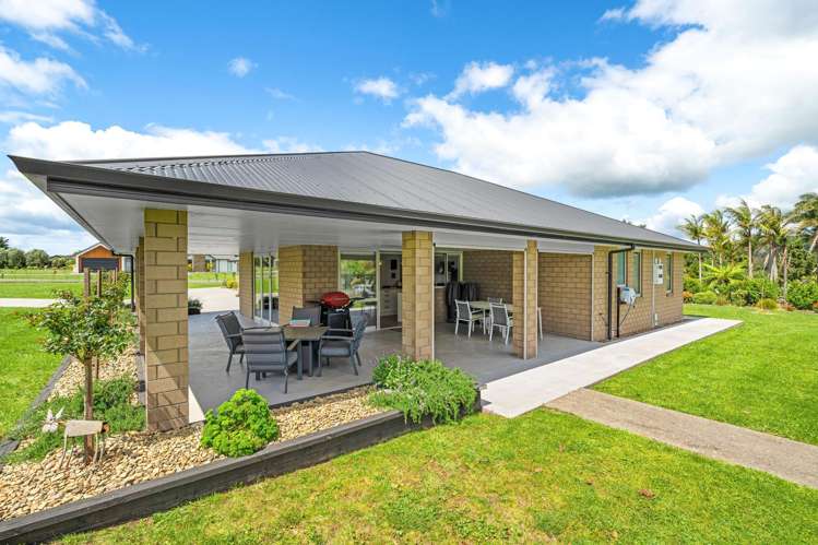 10 Sylvia Lane Maunu_18