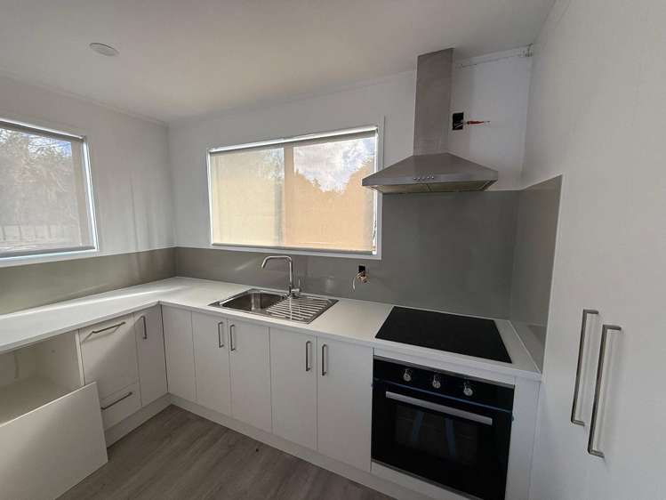9 Edwin Freeman Place Ranui_6