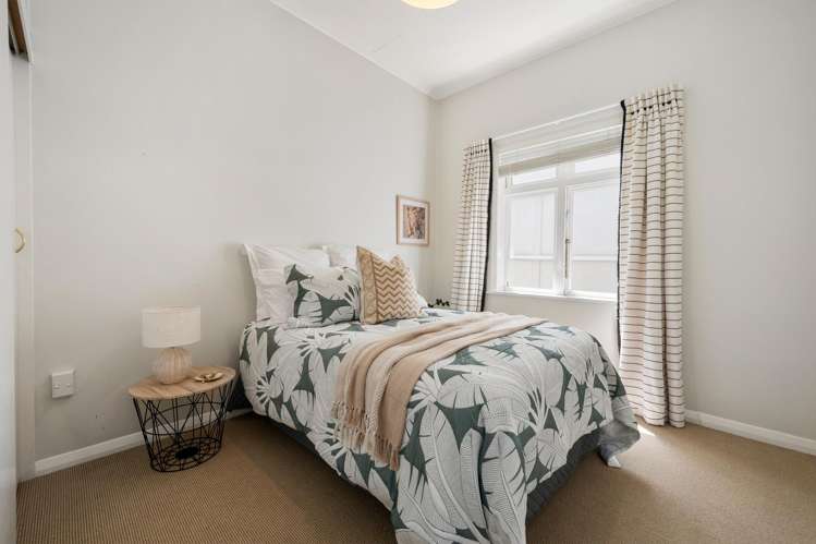 9 Herald Terrace Berhampore_9