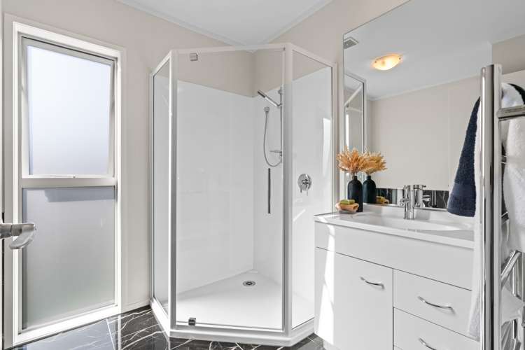 16b Insley Street Mangawhai_11