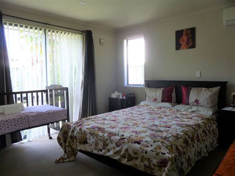 42 Parkside Drive Huntington_10