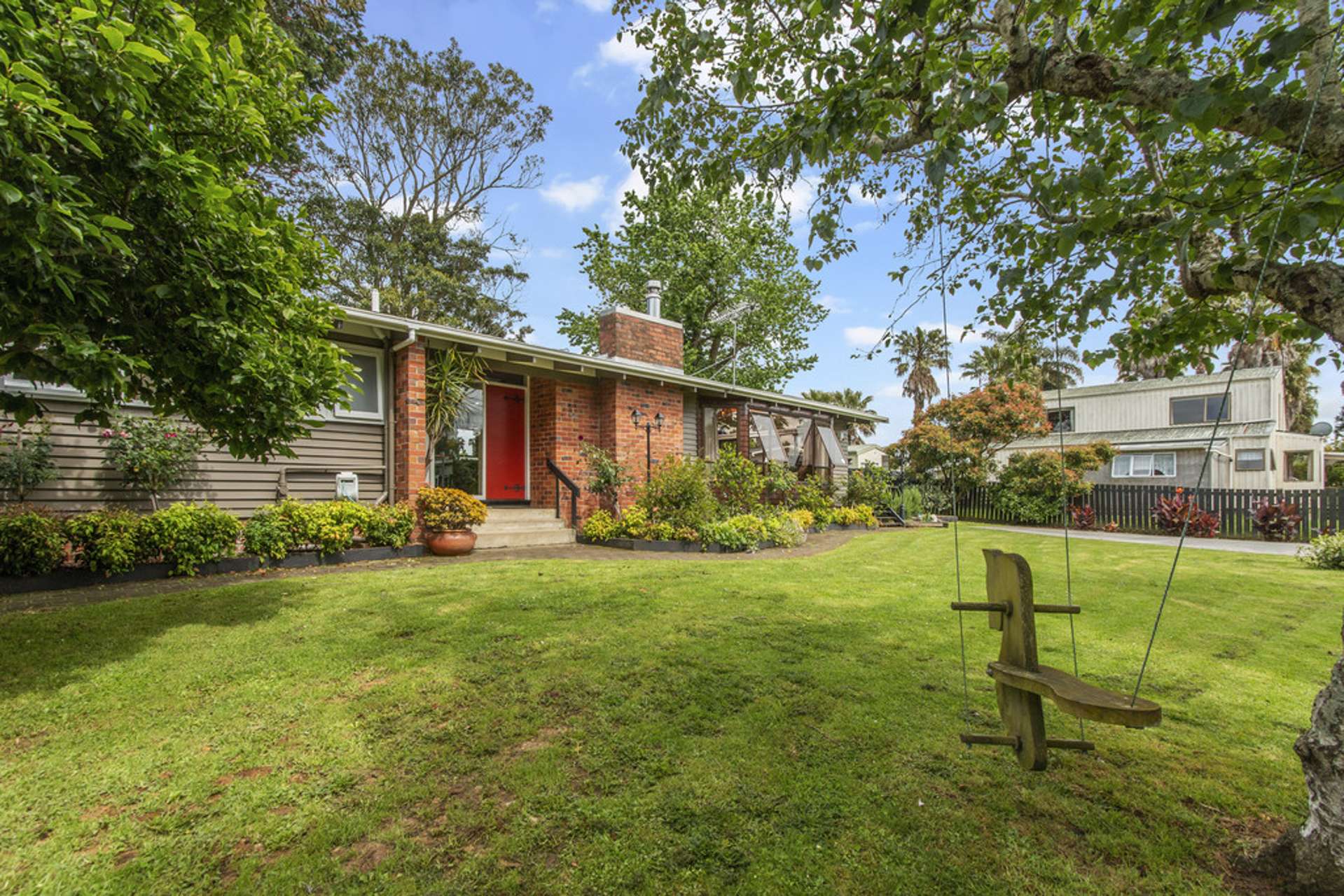 73 Kirkbride Road Mangere Bridge Manukau City Houses for Sale