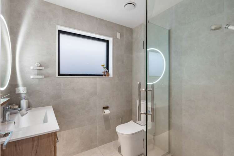 680b Beach Road Browns Bay_12