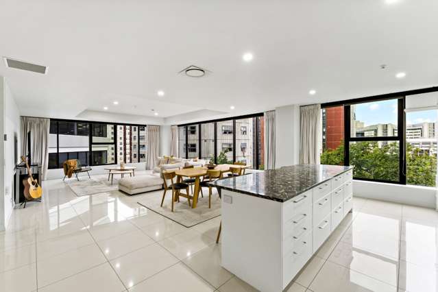 2A/2B/2 St Martins Lane 1672_2