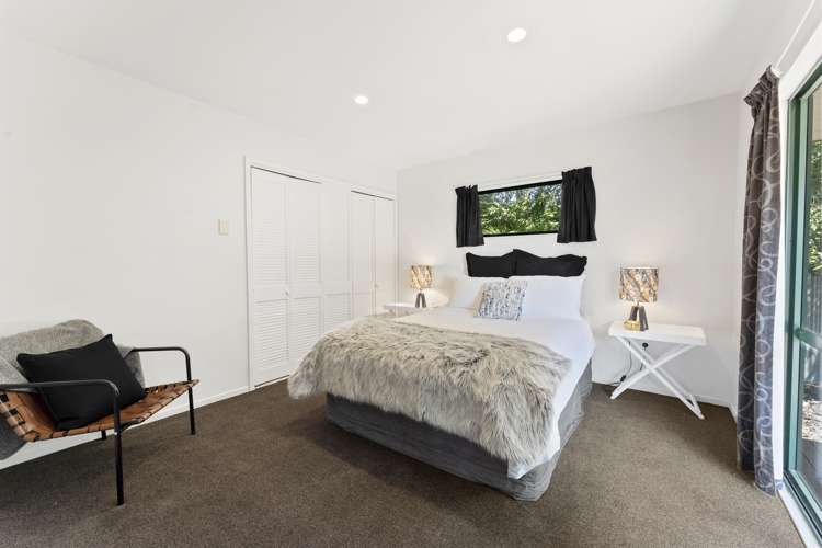19a Kaplan Avenue Islington_7
