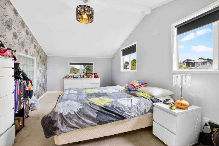 92 Priestley Drive Bucklands Beach_13