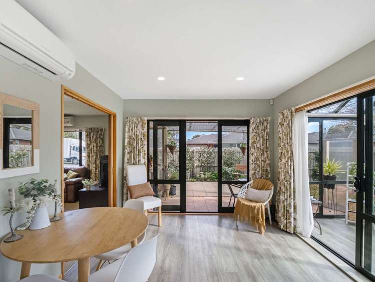 4 Chesterfield Mews Russley_11