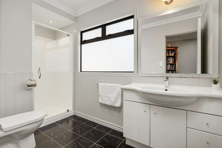 22 Talbot Place Welcome Bay_14