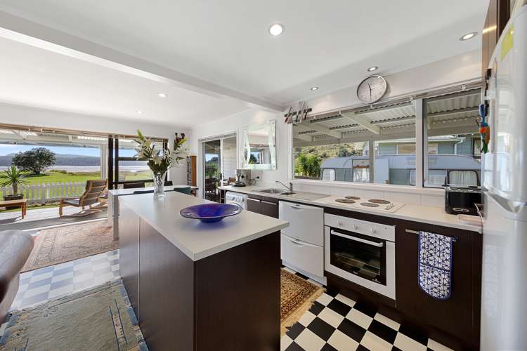 66 Maunsell Road Port Waikato_7