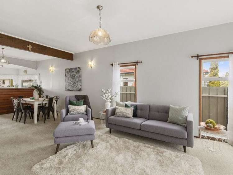 19 Charleston Avenue Boulcott_9