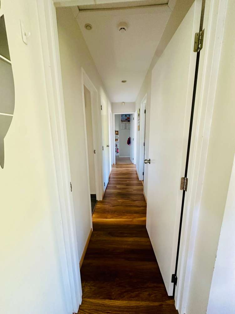 7a Coral Crescent Panmure_5