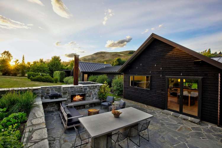12 Ellen Johnson Terrace Dalefield/Wakatipu Basin_22