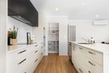 7 Newbury Lane_1