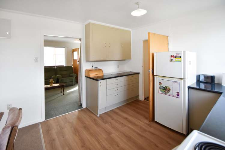 20 Mackenzie Drive Twizel_7