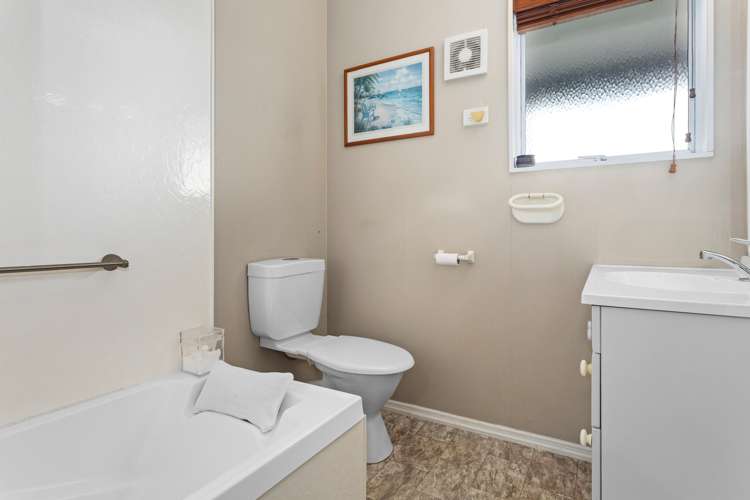 3 Tuati Street Ohope_12