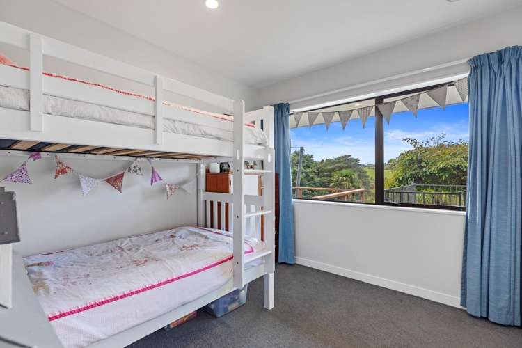 8 Lochinvar Place Hairini_9