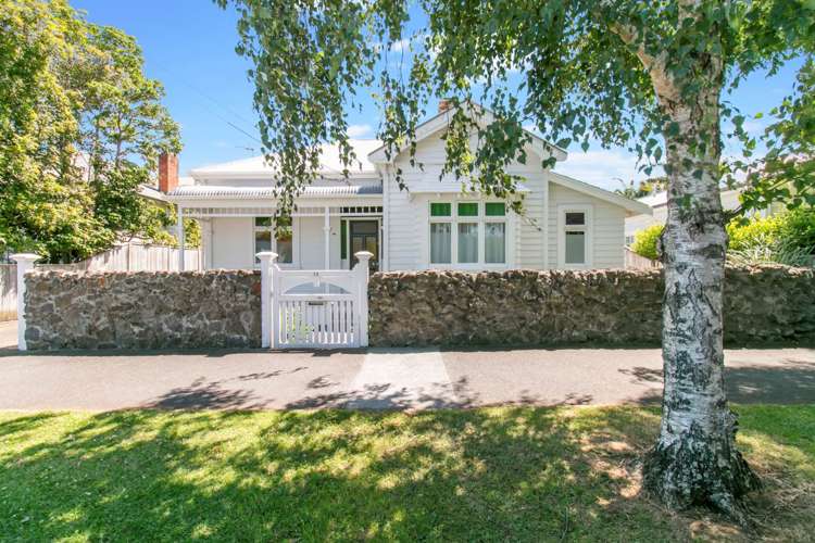 20 Rocklands Avenue_0