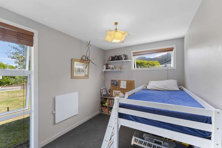 33 Hewson Crescent Lake Hawea_10