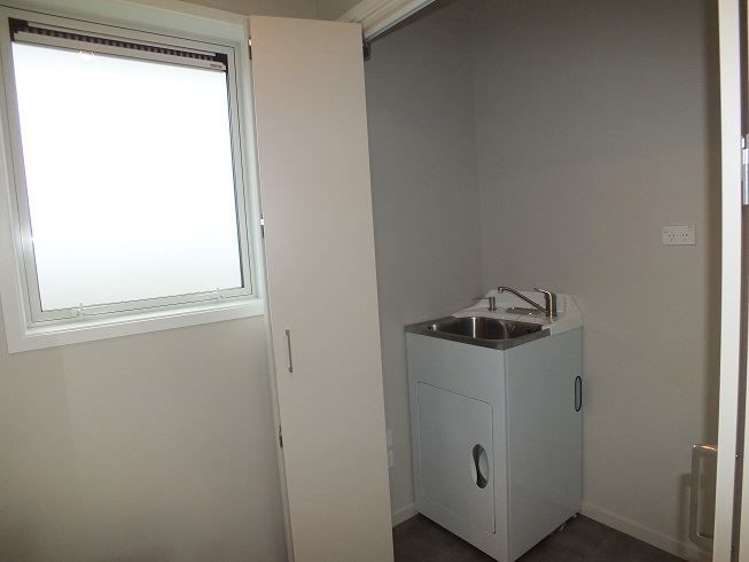 30 Shortland Street Wainoni_13