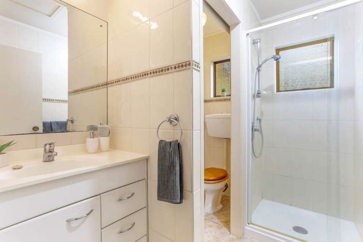 4 Sonnenberg Way Titirangi_14