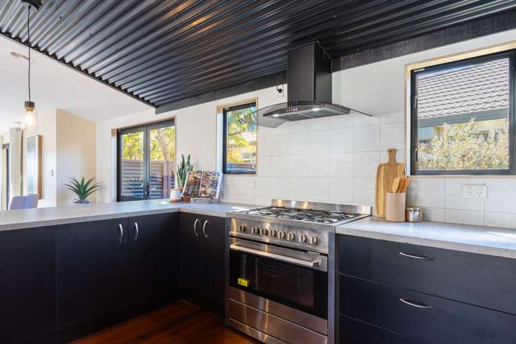 22 Millennium Hill Paraparaumu_6