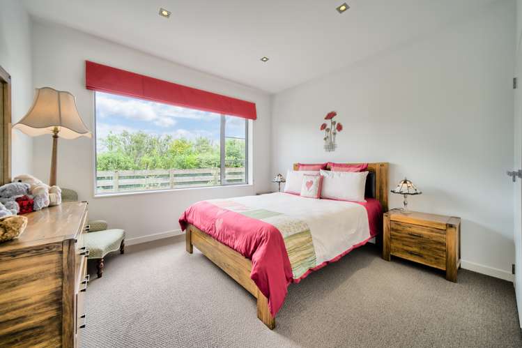 71 Kirton Drive Riverstone Terraces_11