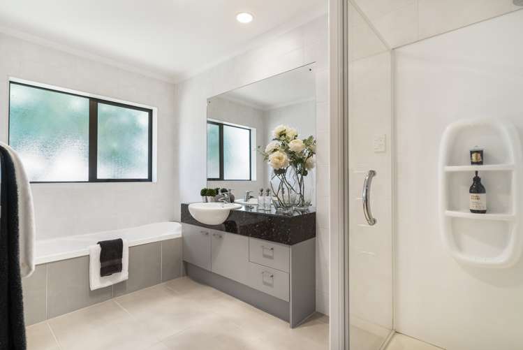 105 Pine Harbour Parade Beachlands_24