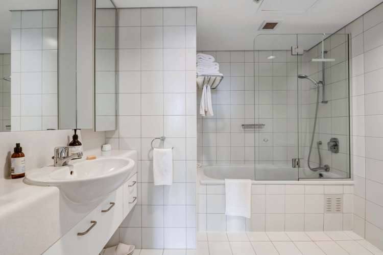 210/9-17 Byron Avenue Takapuna_8